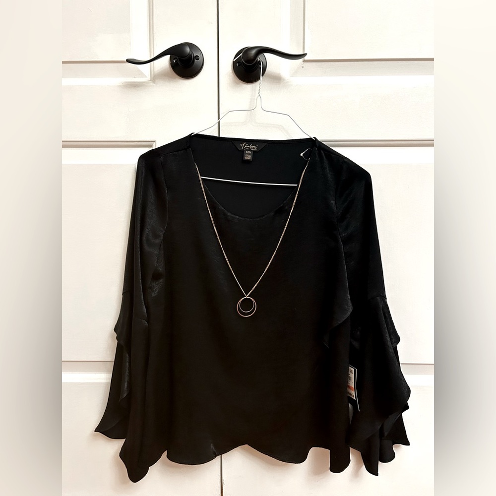 Thalia Sodi Small Blouse with Detachable Necklace